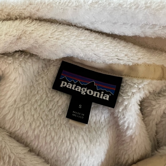 Patagonia White Fleece Pullover Sweatshirt - Picture 5 of 6